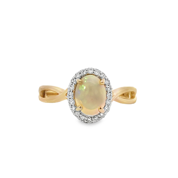 14 Karat Yellow Gold Oval Opal Ring