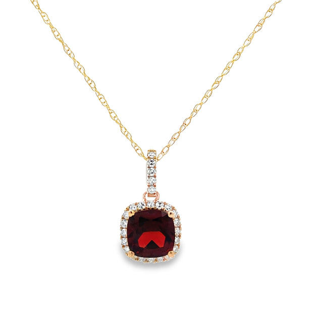 14 Karat Yellow Gold Garnet Pendant