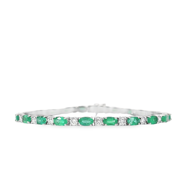 14 Karat White Gold Emerald Bracelet
